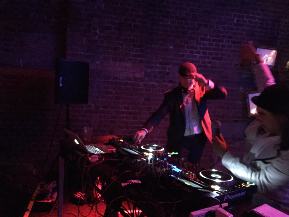 Justin Fidèle introduced by Chris Tofu @ White Mink London (UK)