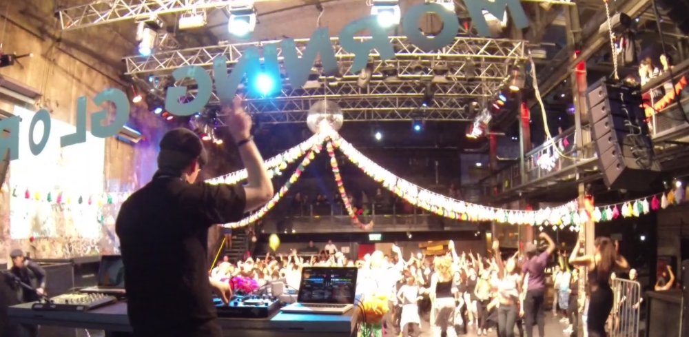 Morning Gloryville Berlin - Photo by Manolo Ty